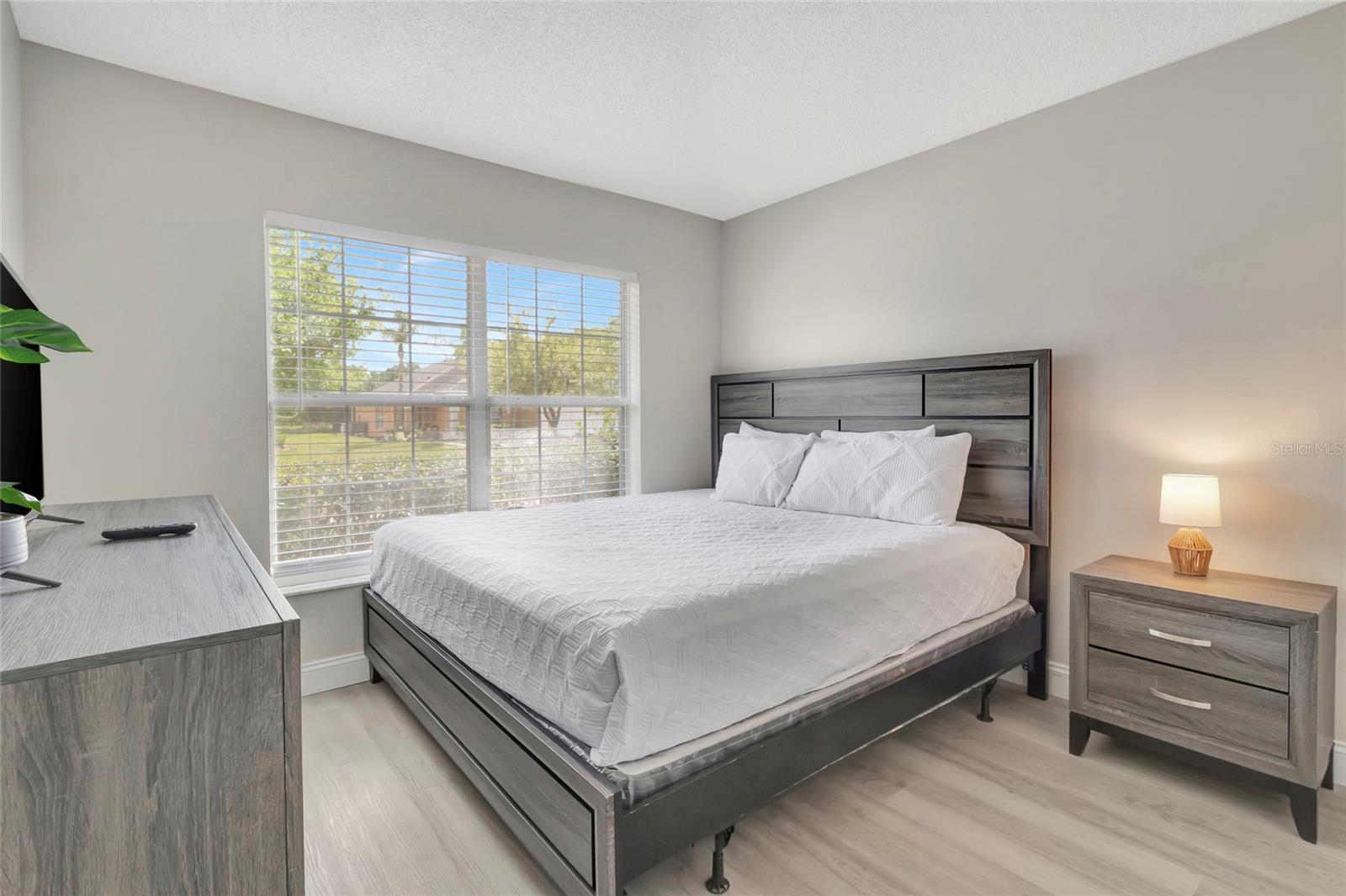 Image 6 of 54 For 4703 Golden Beach Court