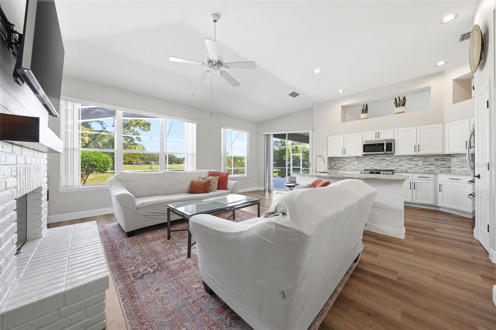 Image 16 of 58 For 1941 Citrus Court