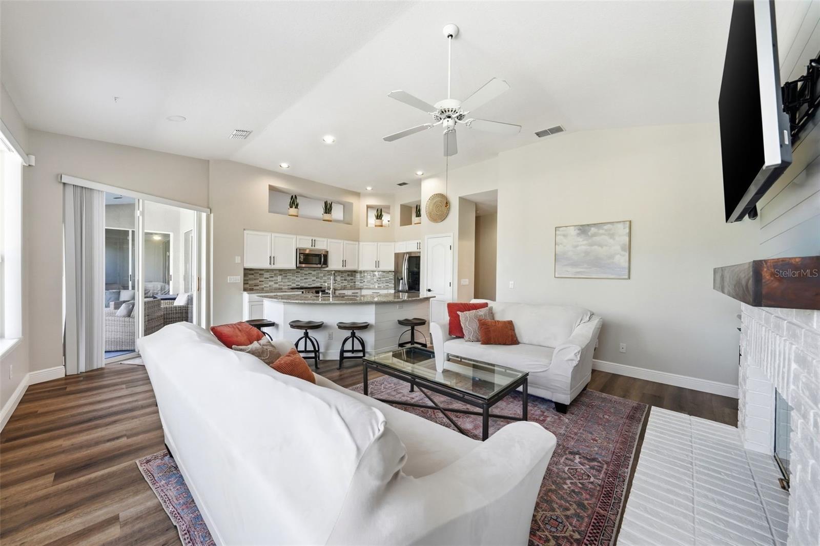 Image 19 of 58 For 1941 Citrus Court