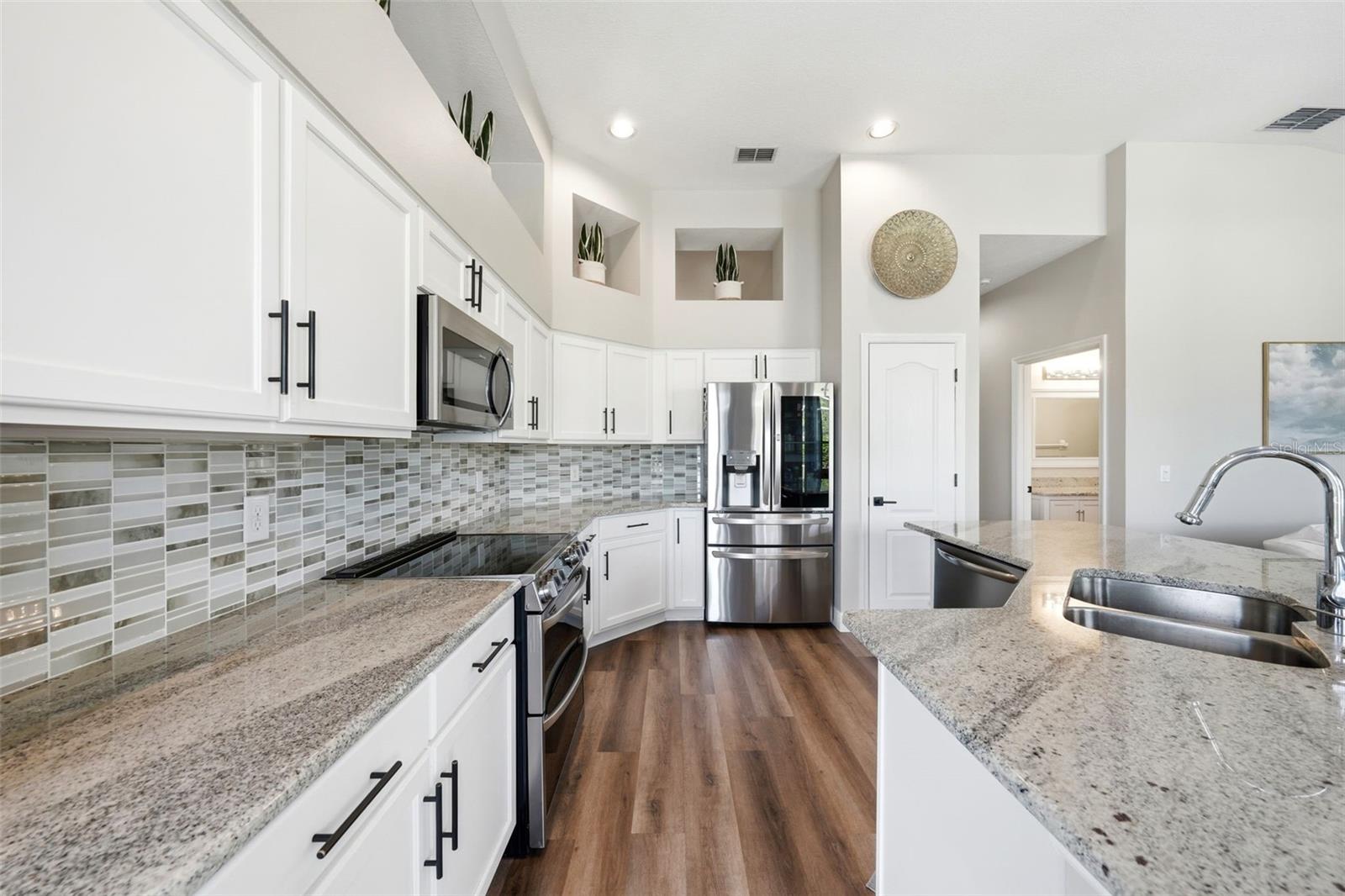 Image 22 of 58 For 1941 Citrus Court