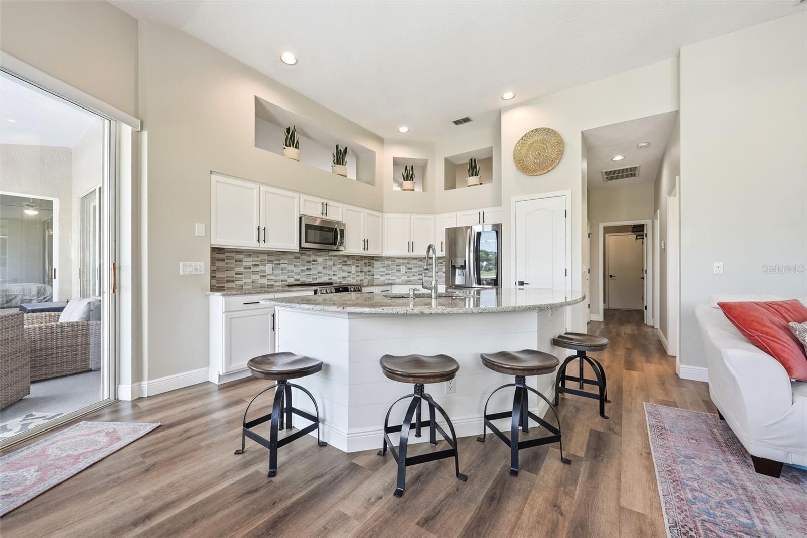 Image 24 of 58 For 1941 Citrus Court