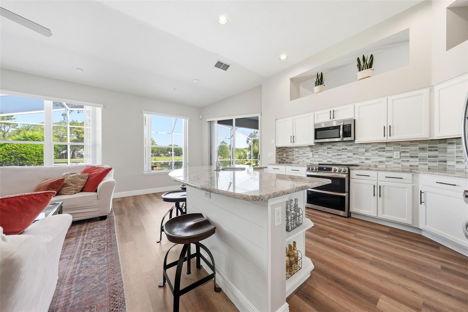 Image 25 of 58 For 1941 Citrus Court