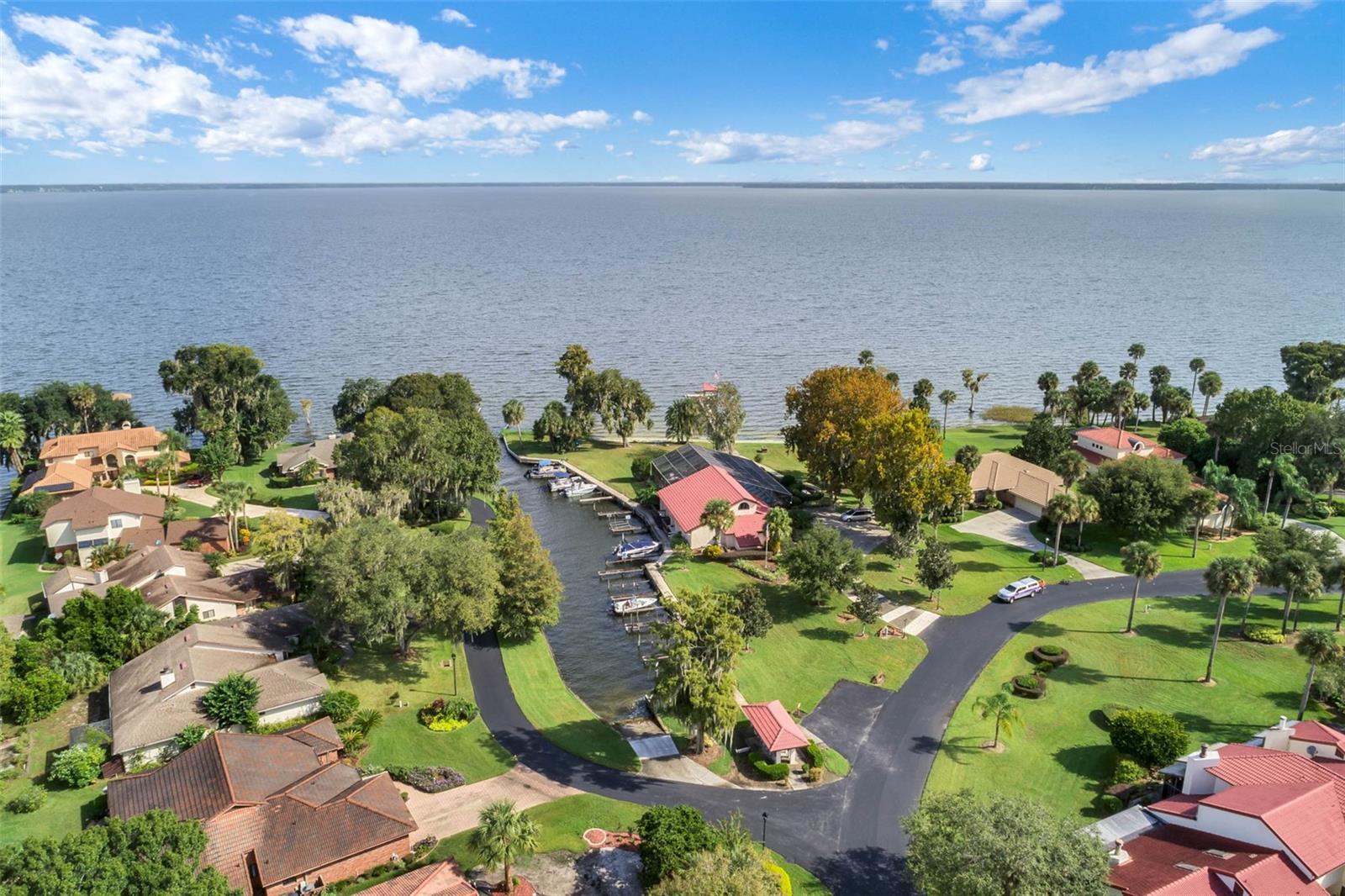 Image 42 of 52 For 312 Waterwood Drive