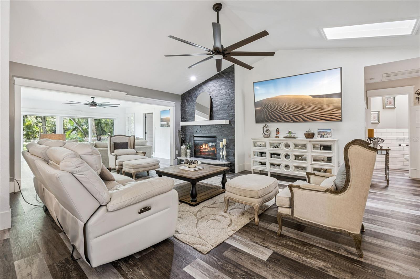 Image 6 of 52 For 312 Waterwood Drive