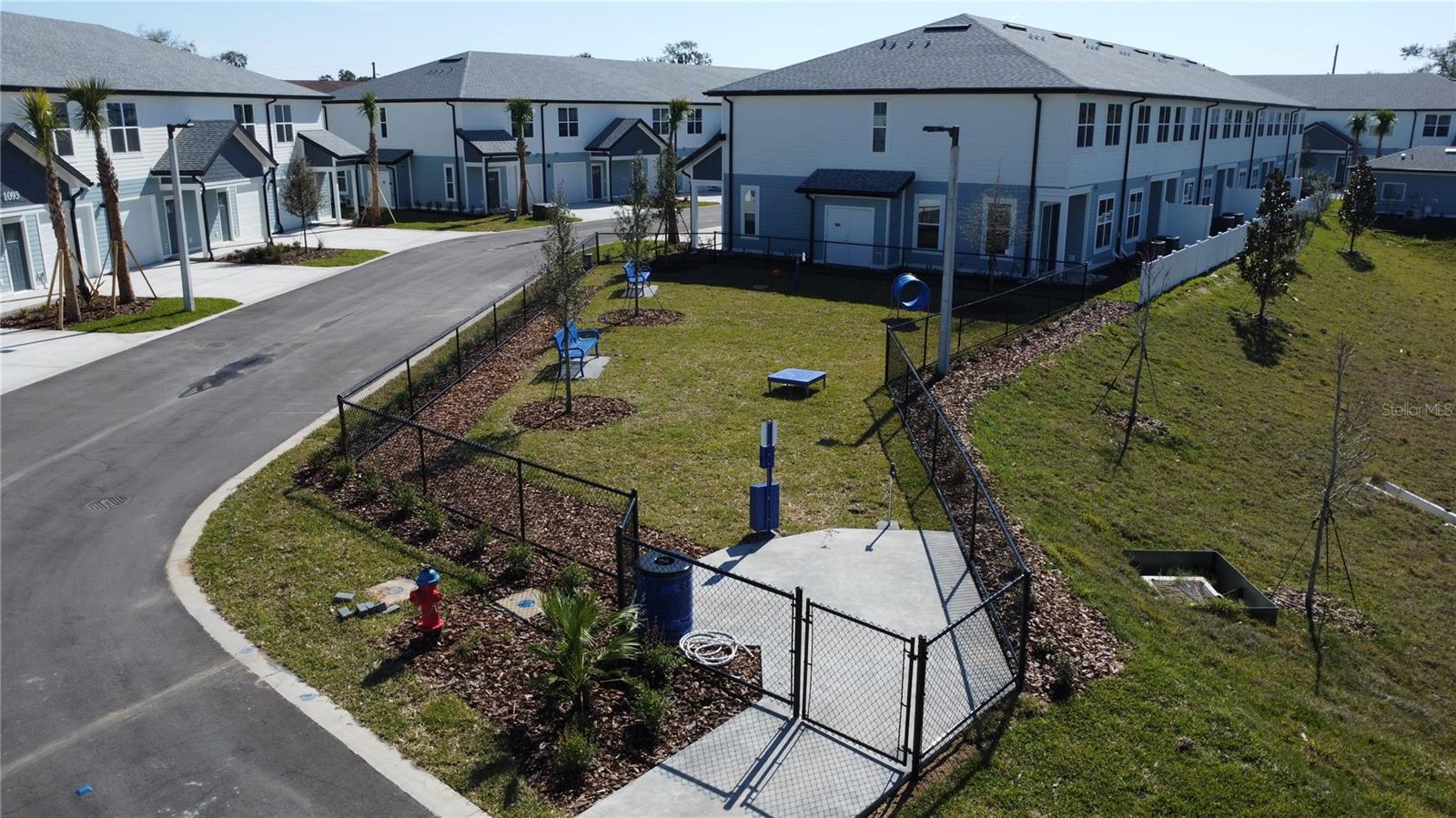 Image 15 of 30 For 1057 Caroline Street