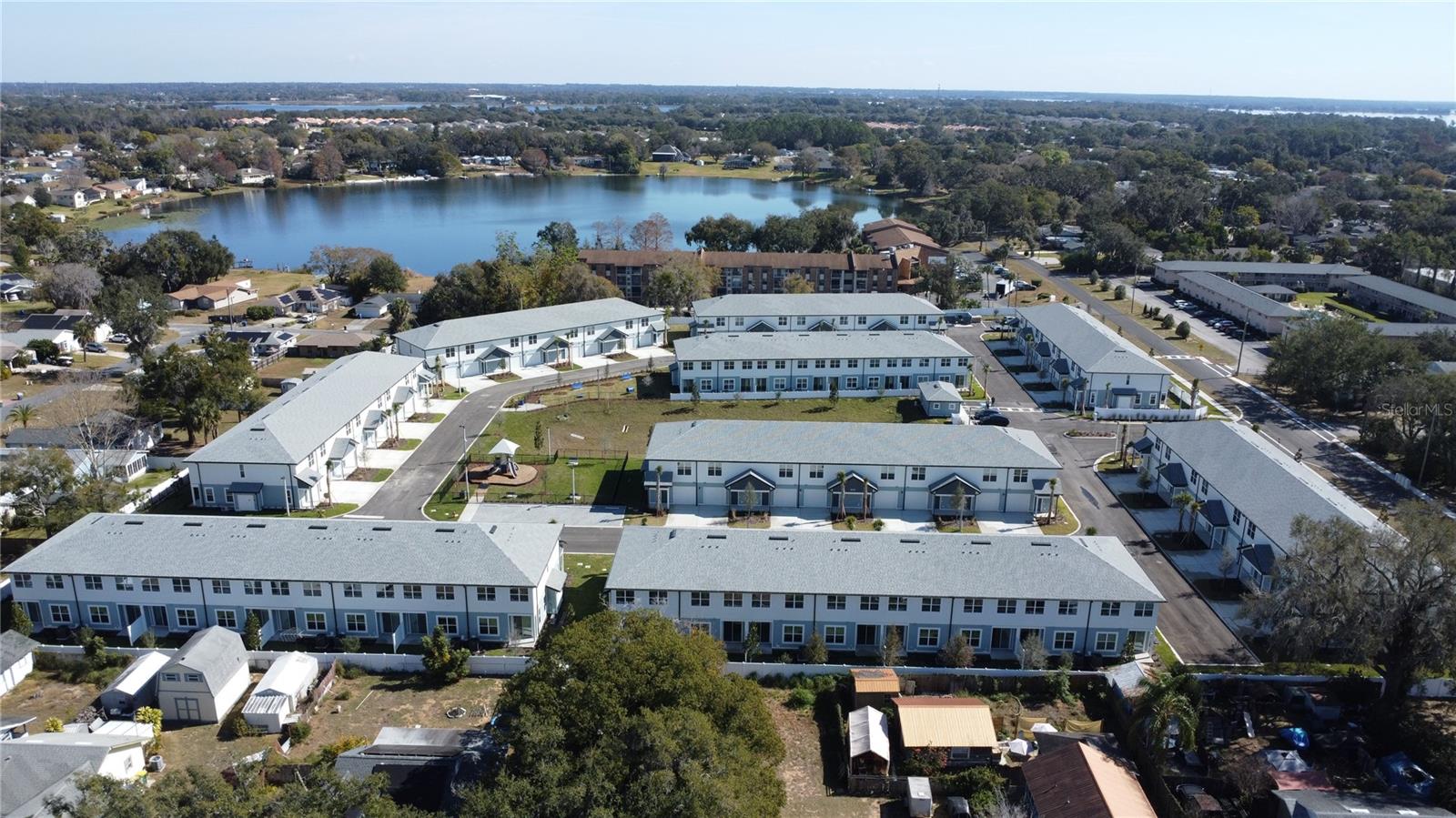 Image 24 of 30 For 1057 Caroline Street