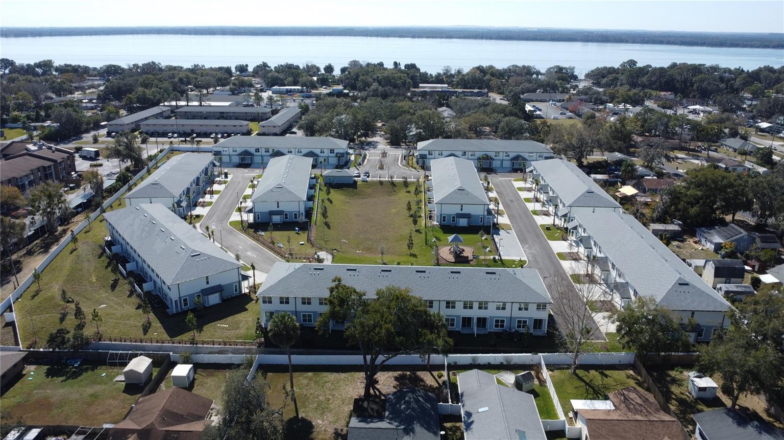 Image 29 of 30 For 1057 Caroline Street