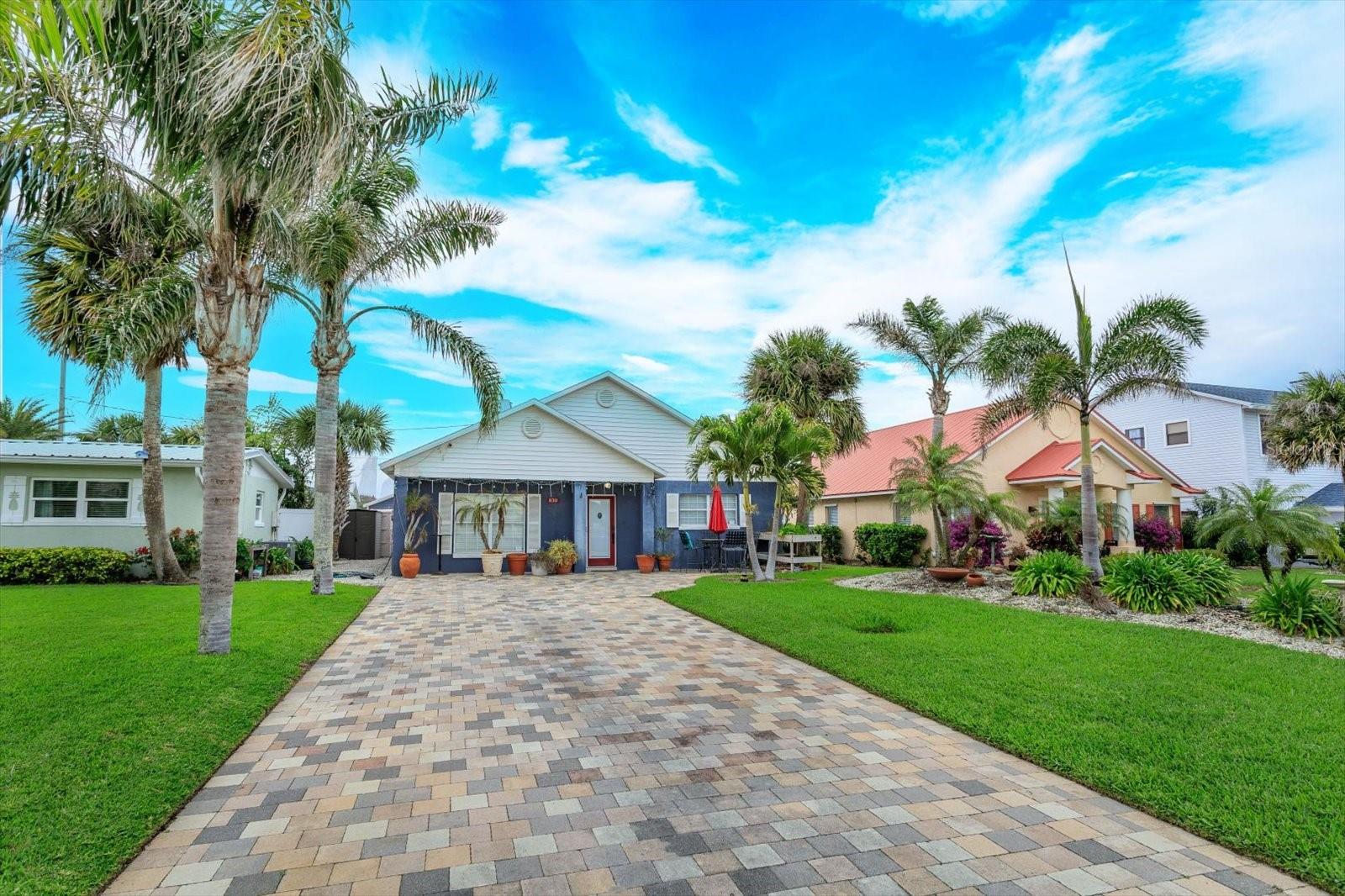 Image 2 of 22 For 830 25th Avenue