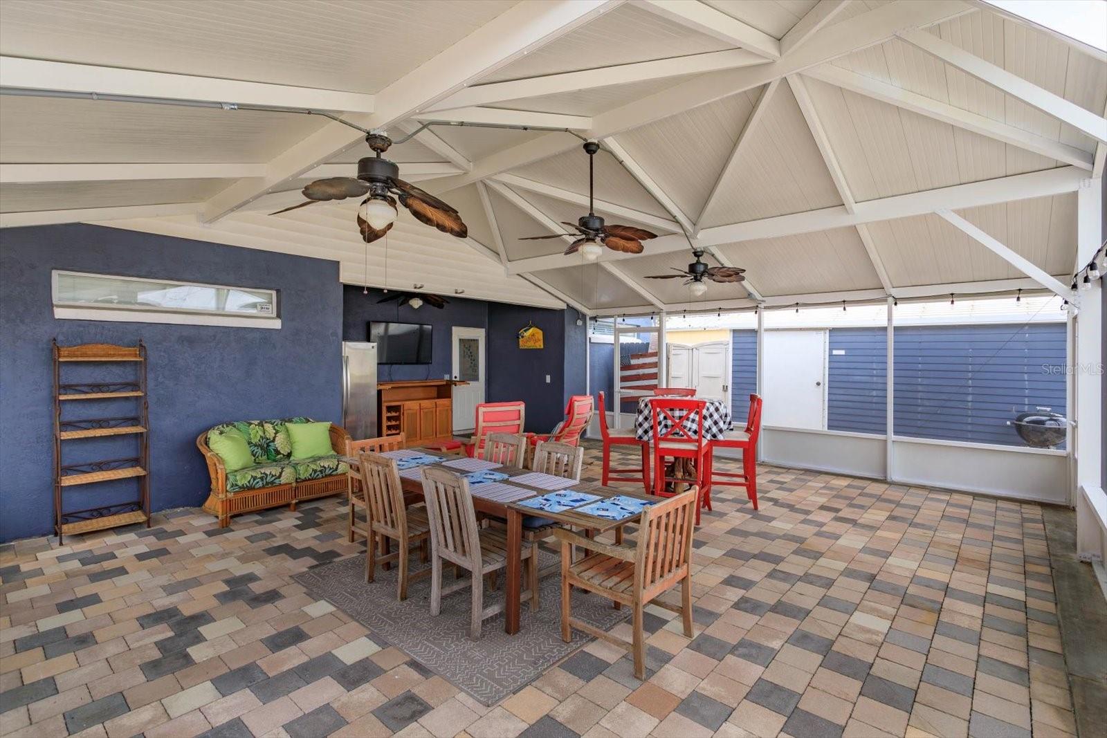 Image 20 of 22 For 830 25th Avenue