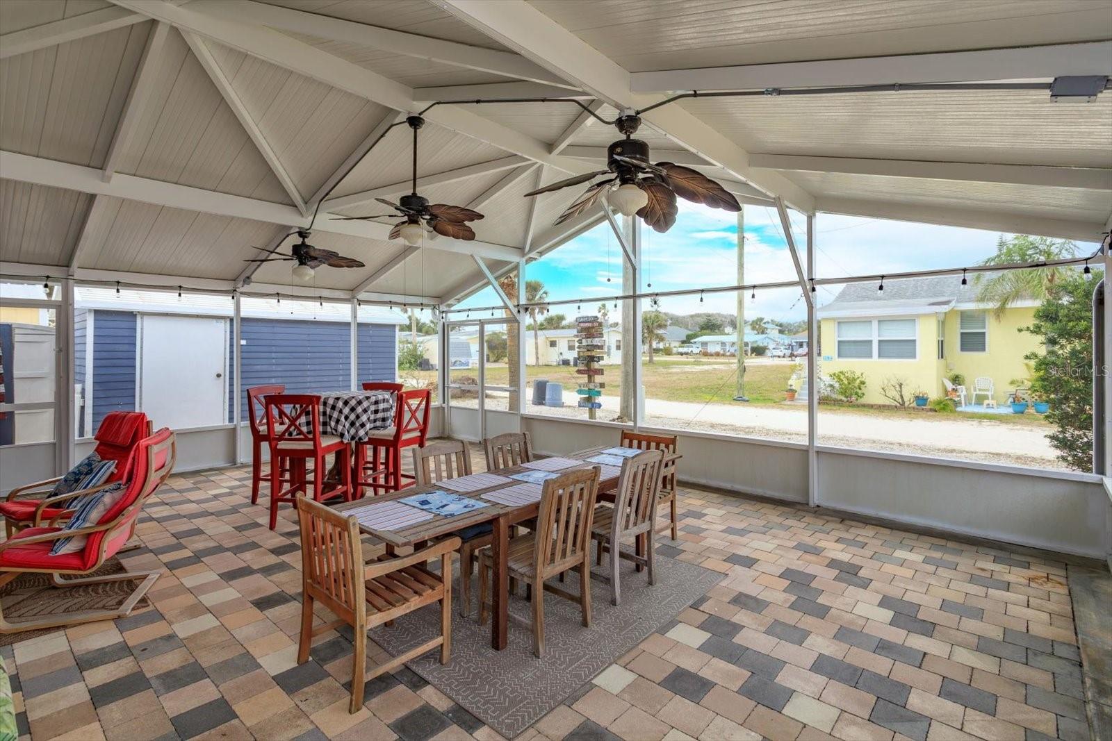 Image 21 of 22 For 830 25th Avenue