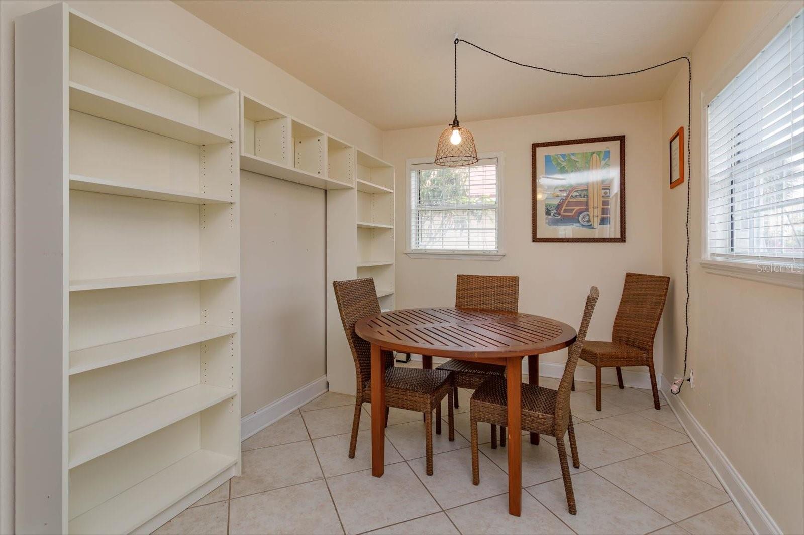 Image 4 of 22 For 830 25th Avenue