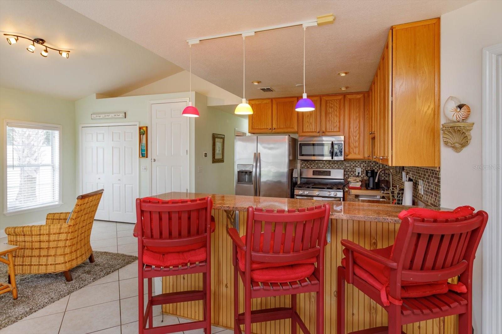 Image 6 of 22 For 830 25th Avenue