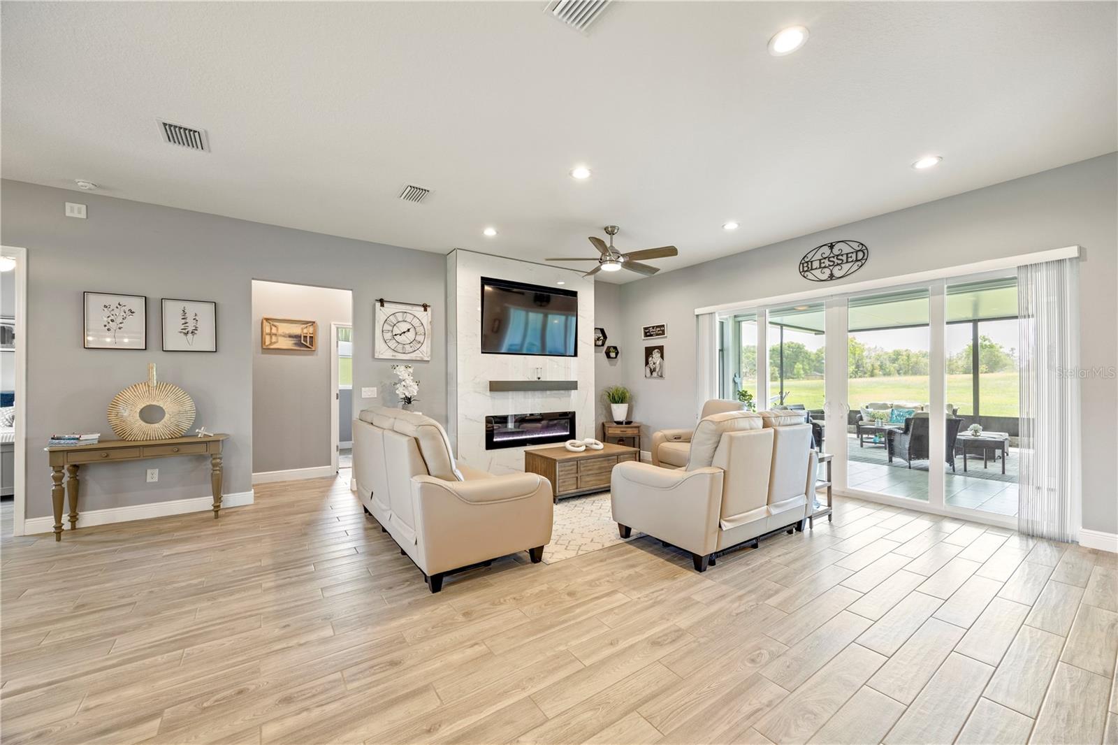 Image 18 of 79 For 1679 County Road 462