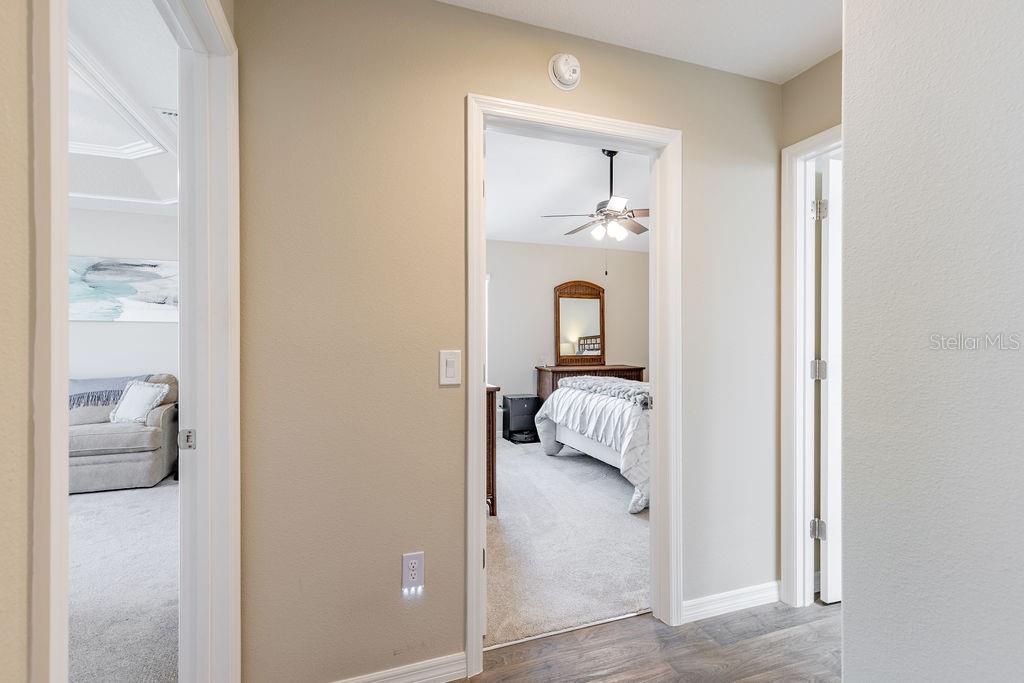 Listing photo id 8 for 5375 Werdebaugh Way