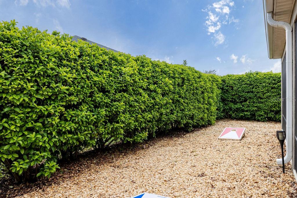 Listing photo id 41 for 5375 Werdebaugh Way