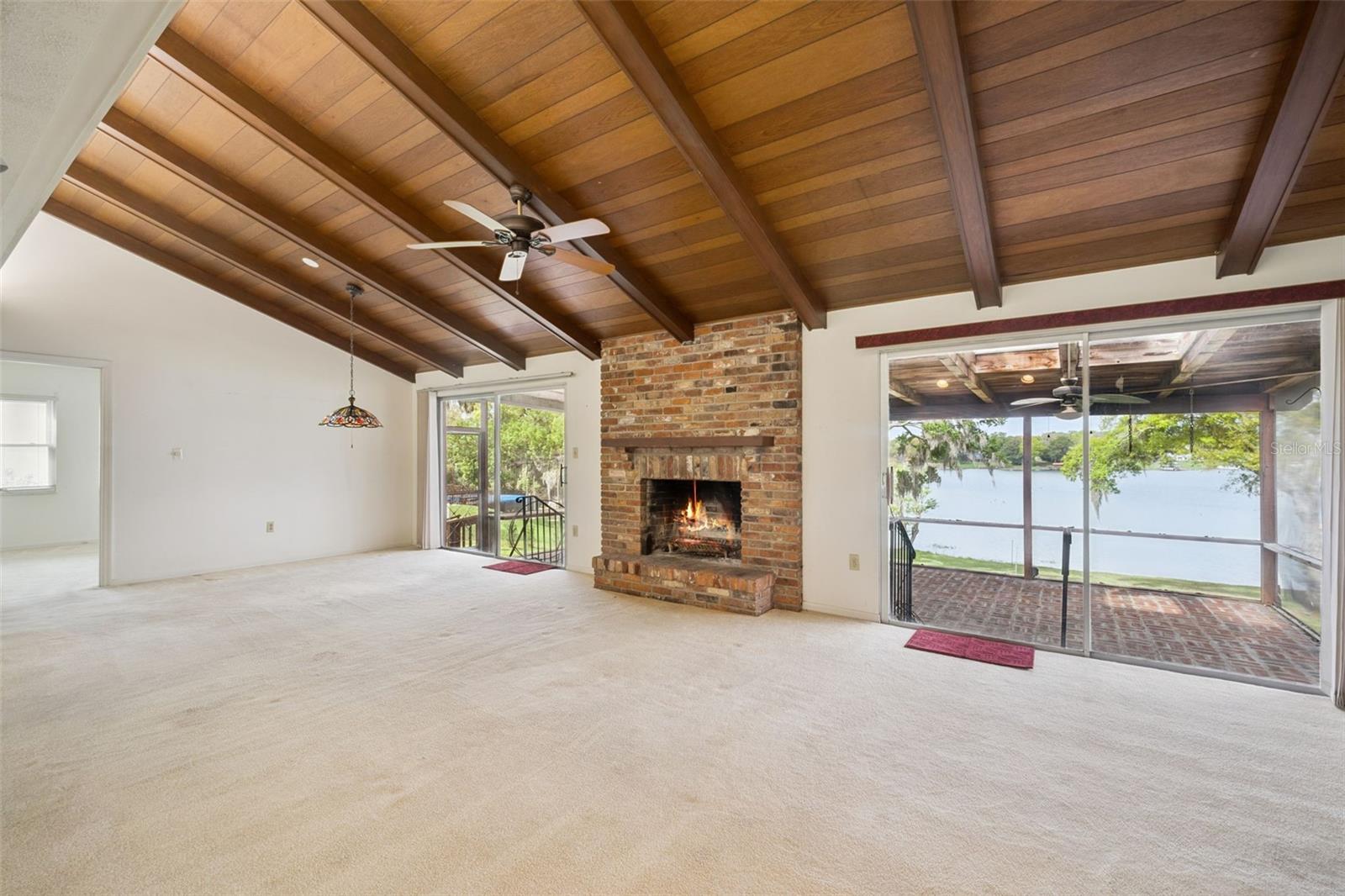 Image 18 of 65 For 2874 Crooked Lake Drive