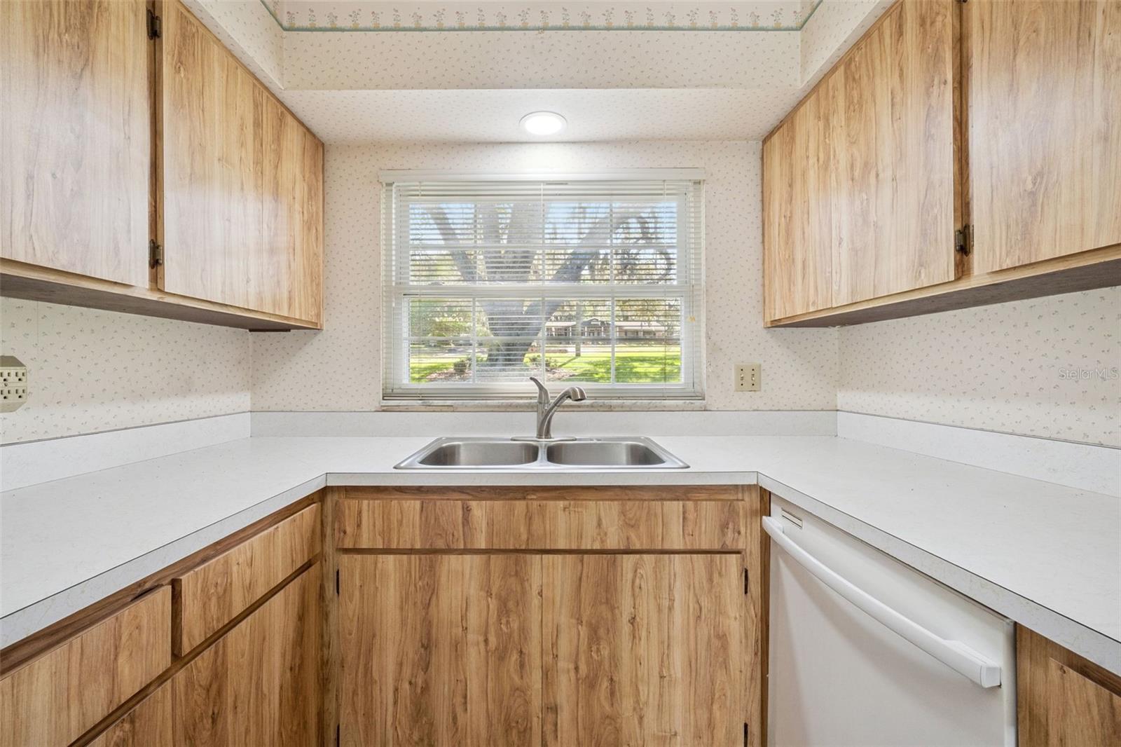 Image 24 of 65 For 2874 Crooked Lake Drive