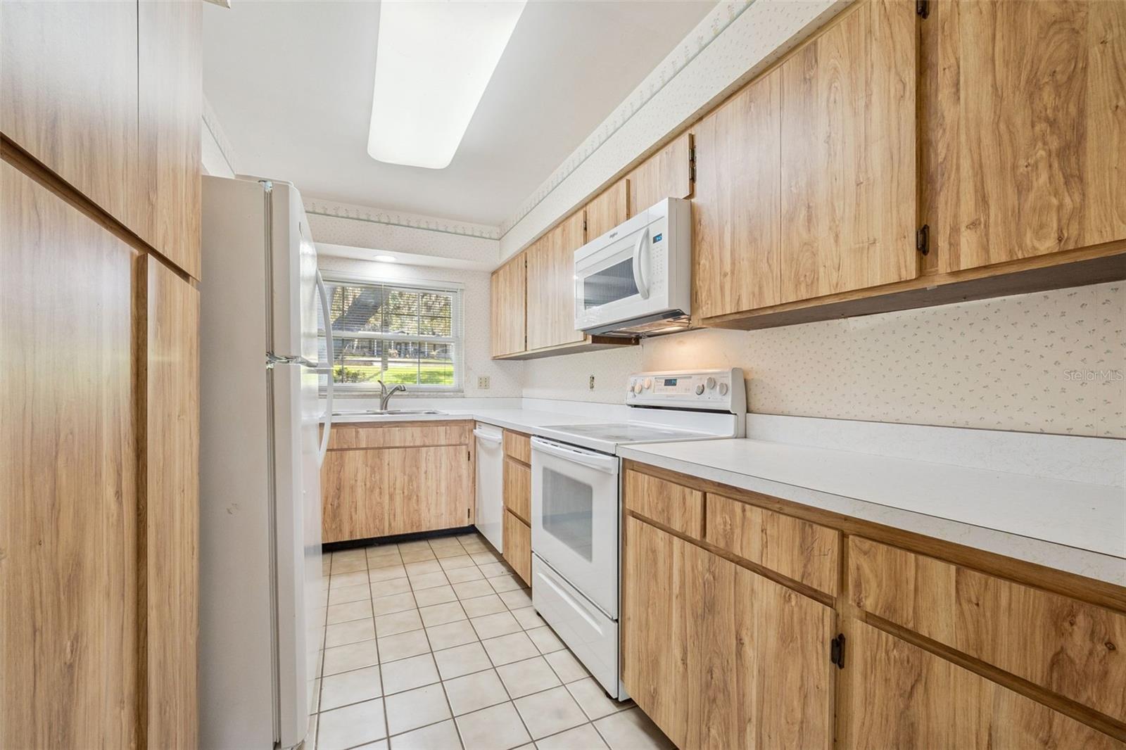 Image 25 of 65 For 2874 Crooked Lake Drive