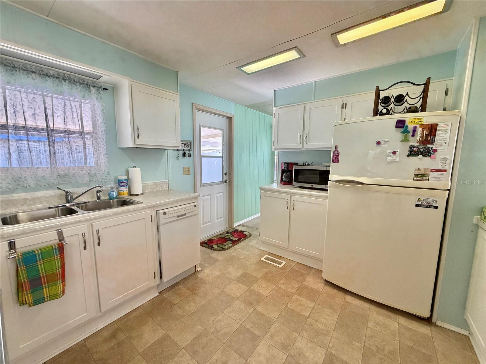 Image 32 of 77 For 114 Aspen Circle