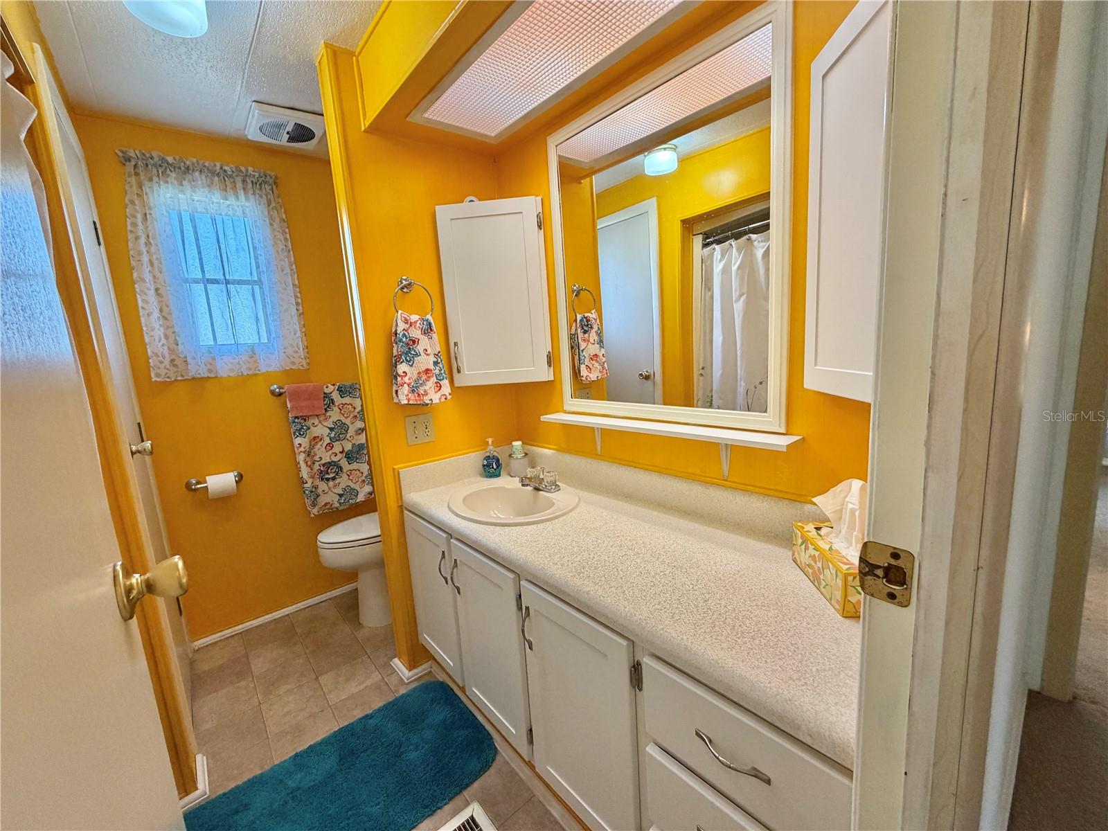 Image 38 of 77 For 114 Aspen Circle