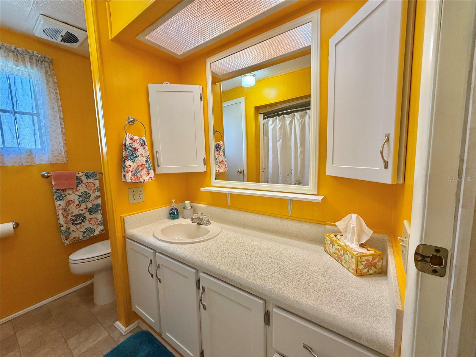 Image 39 of 77 For 114 Aspen Circle