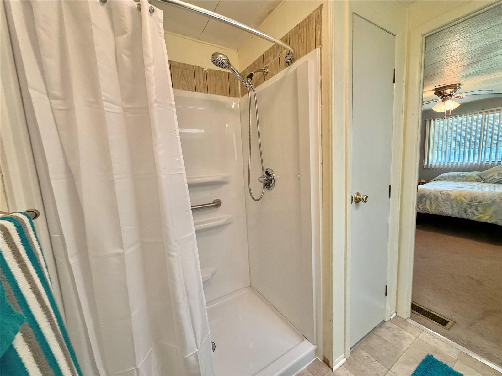 Image 57 of 77 For 114 Aspen Circle