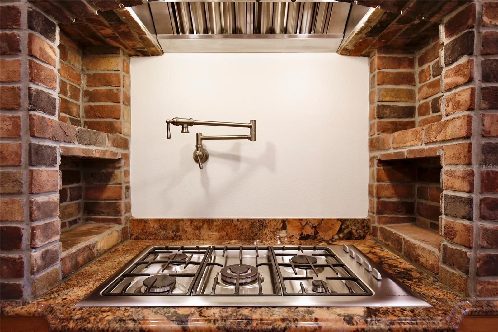 Image 26 of 96 For 3534 Mediterra Drive