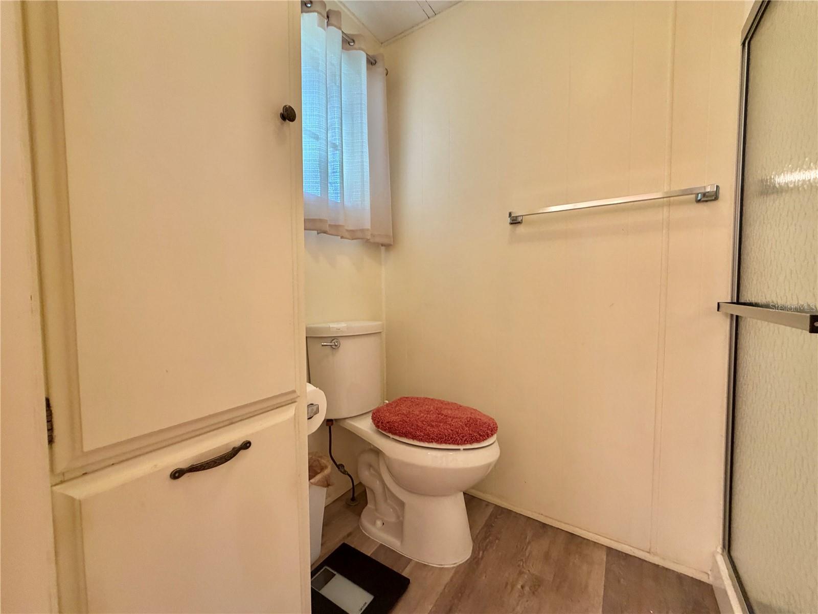 Image 58 of 78 For 344 Hawthorne Boulevard