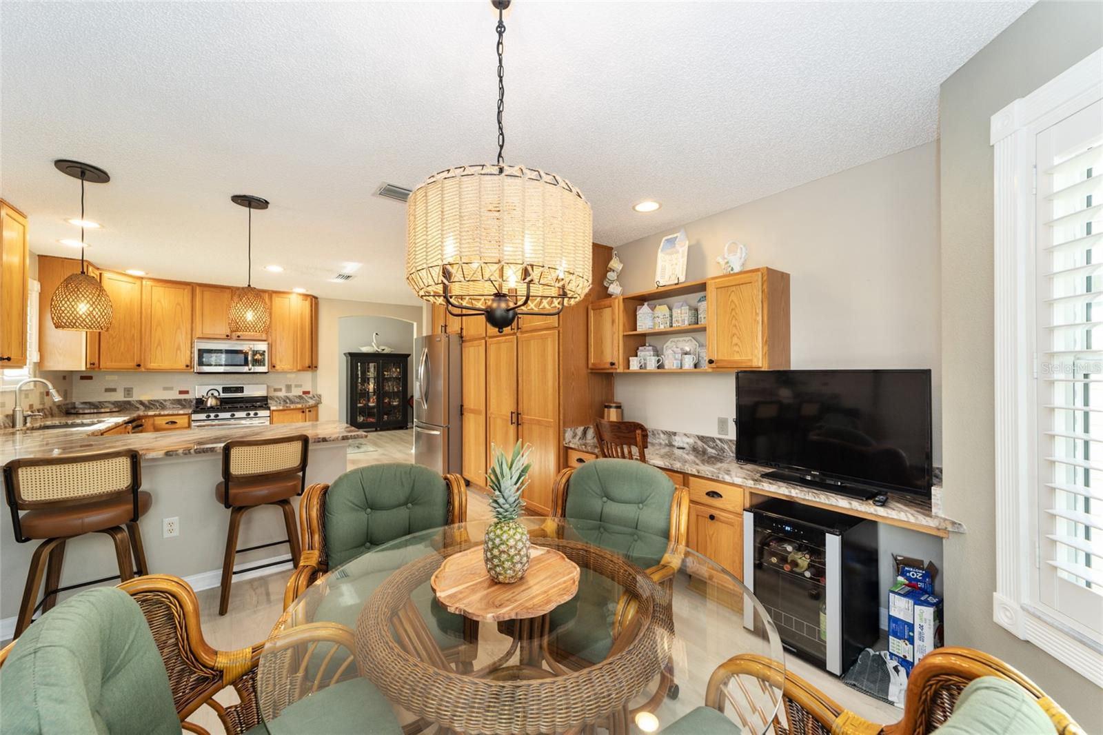 Image 17 of 56 For 1486 Golden Ridge Drive