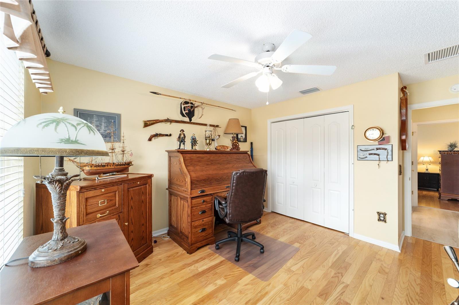 Image 19 of 56 For 1486 Golden Ridge Drive