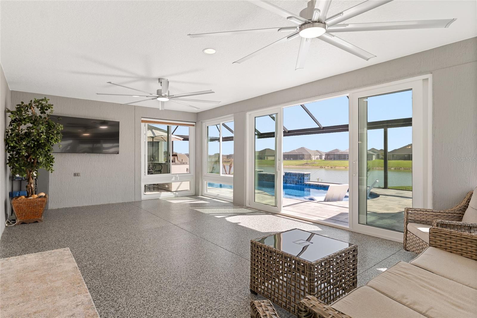 Image 48 of 83 For 1659 Mcmurtrie Loop