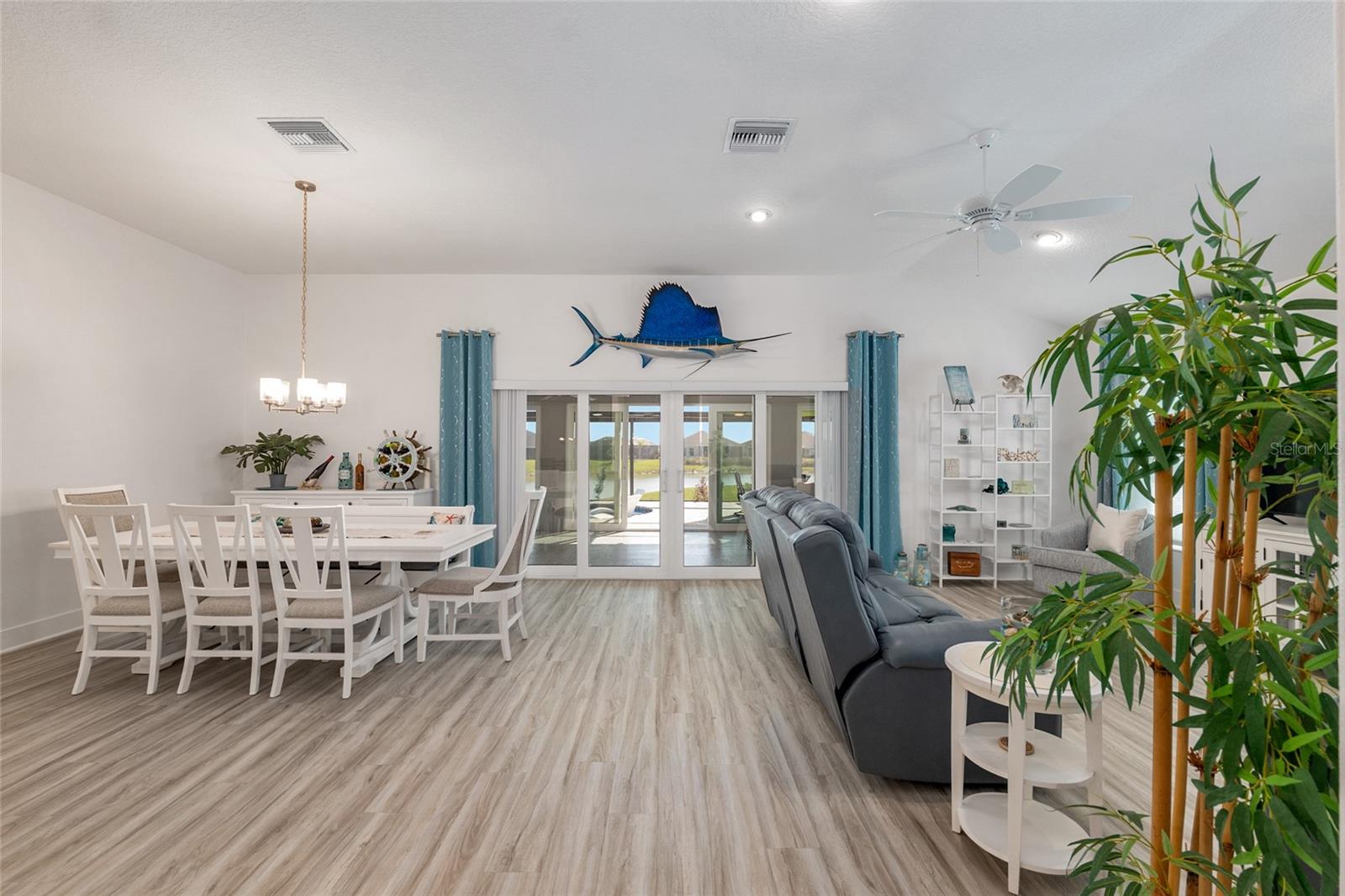 Image 8 of 83 For 1659 Mcmurtrie Loop