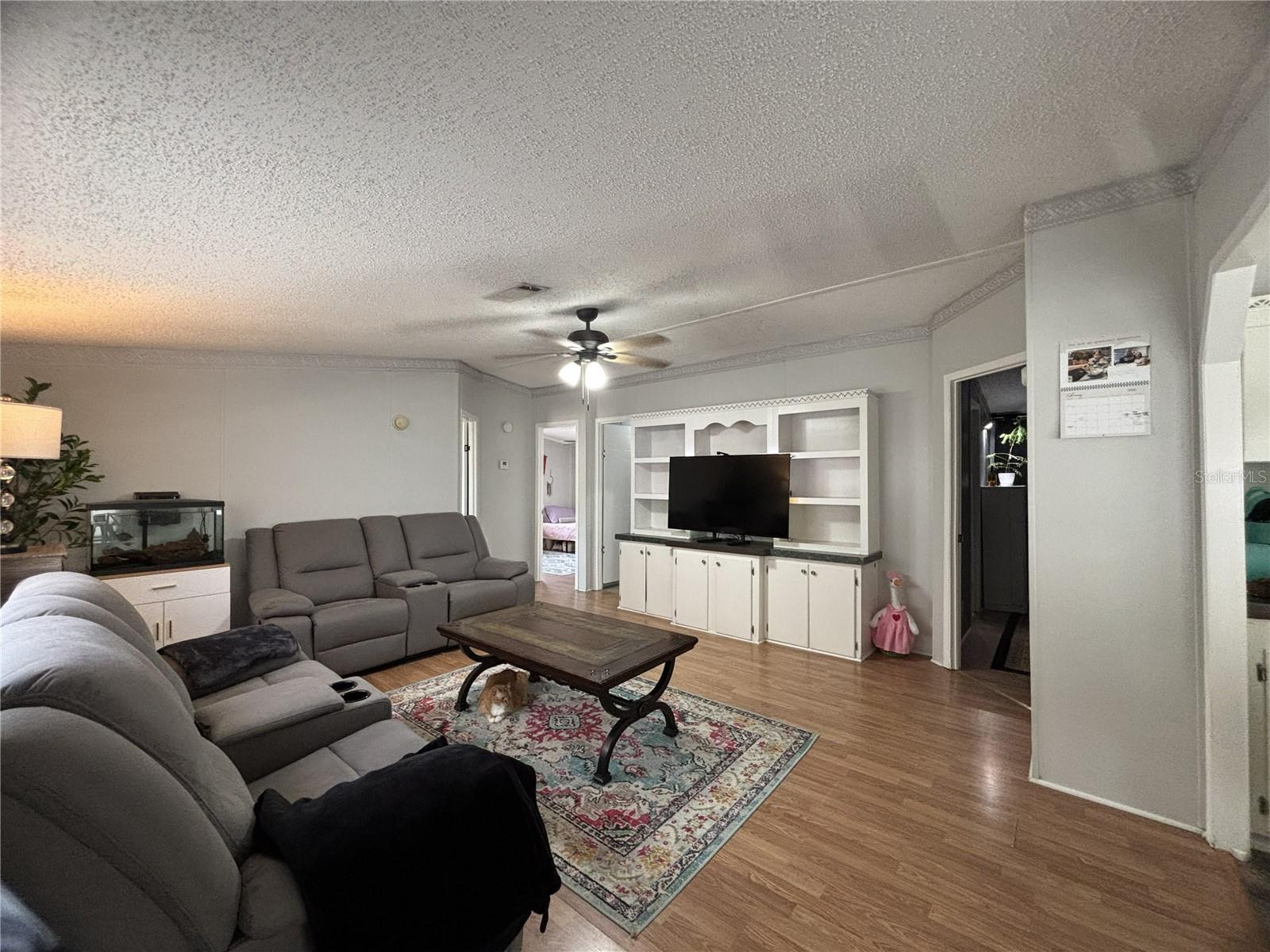 Image 4 of 18 For 16564 103rd Avenue Road