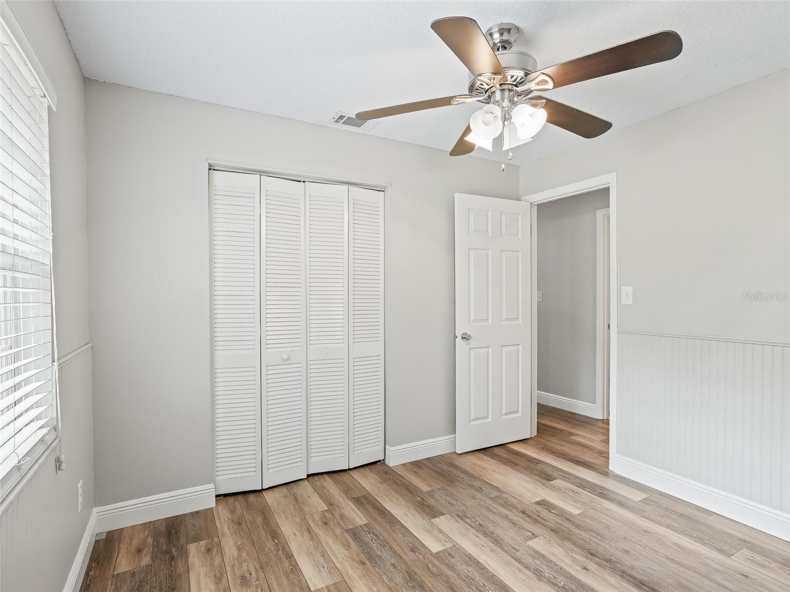 Image 24 of 52 For 8234 Us 301  