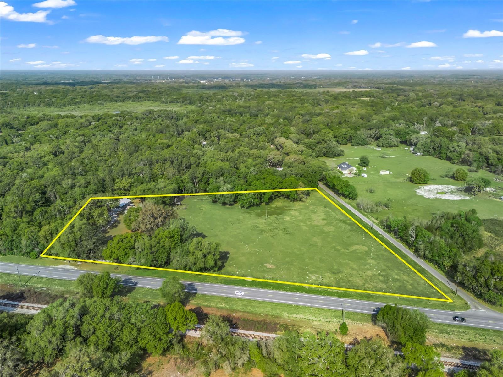 Image 3 of 52 For 8234 Us 301  