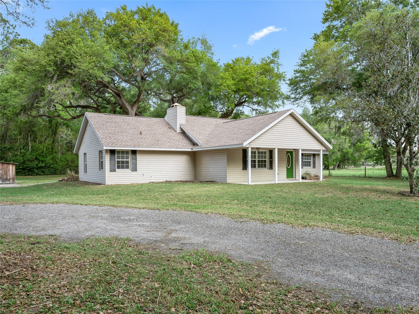 Image 49 of 52 For 8234 Us 301  