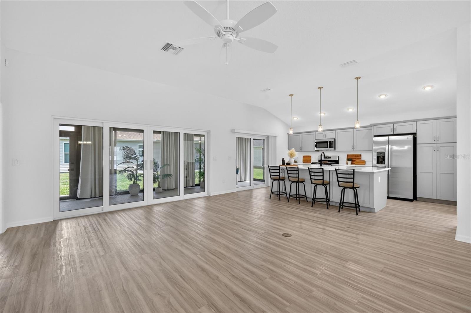 Image 15 of 52 For 1954 Mcmurtrie Loop