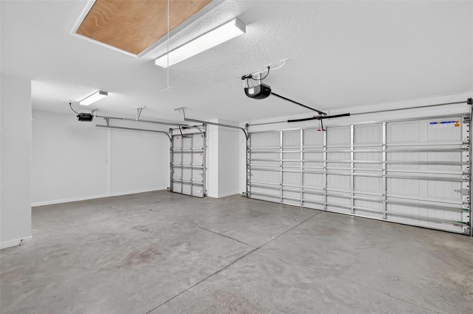 Image 43 of 52 For 1954 Mcmurtrie Loop