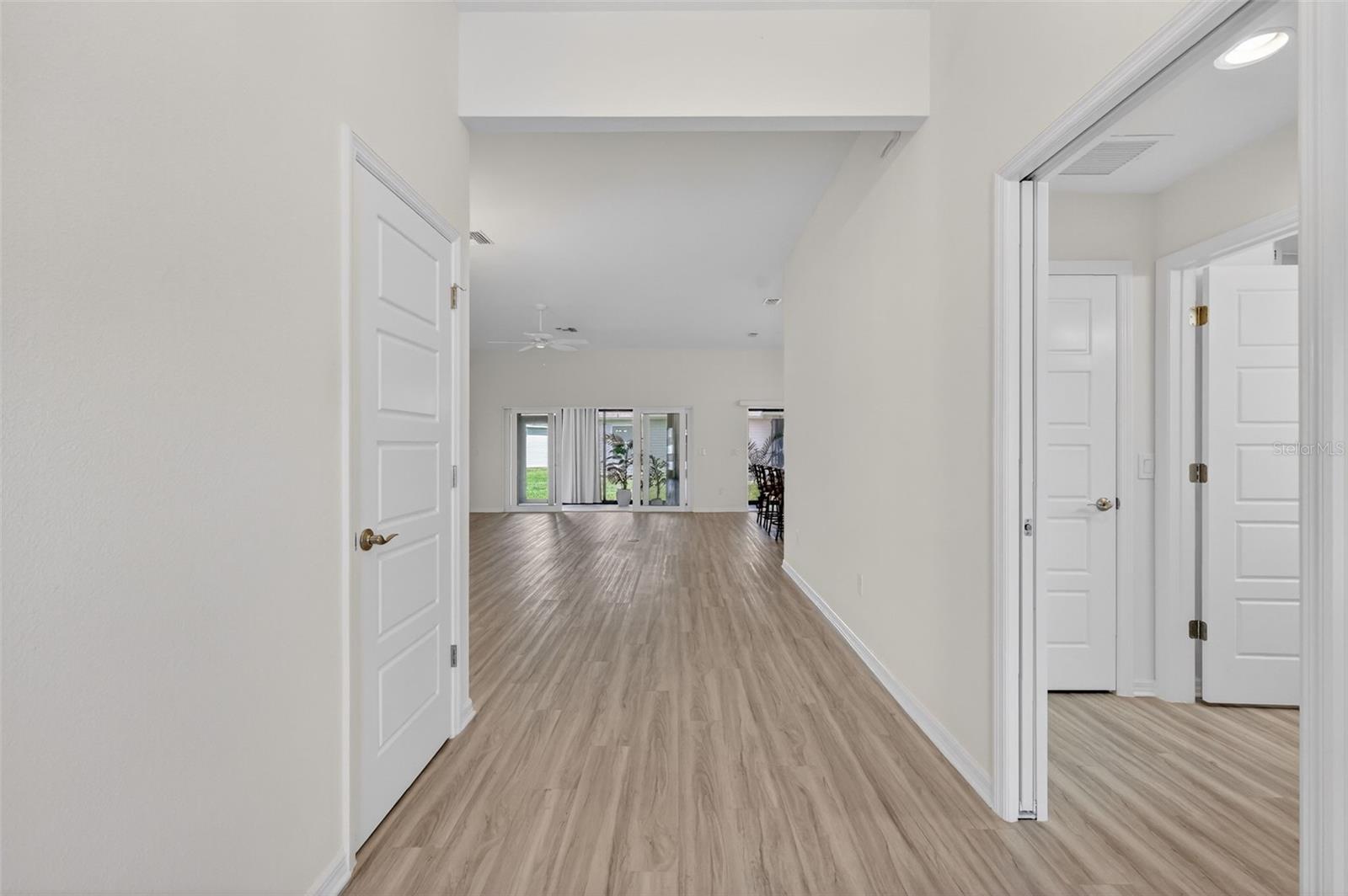 Image 5 of 52 For 1954 Mcmurtrie Loop