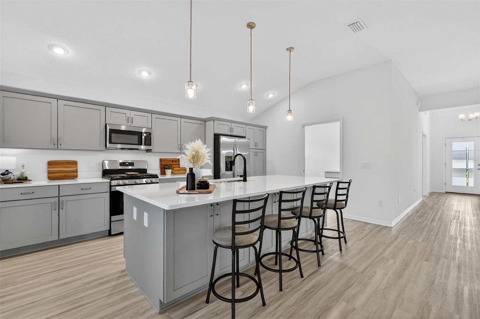 Image 7 of 52 For 1954 Mcmurtrie Loop