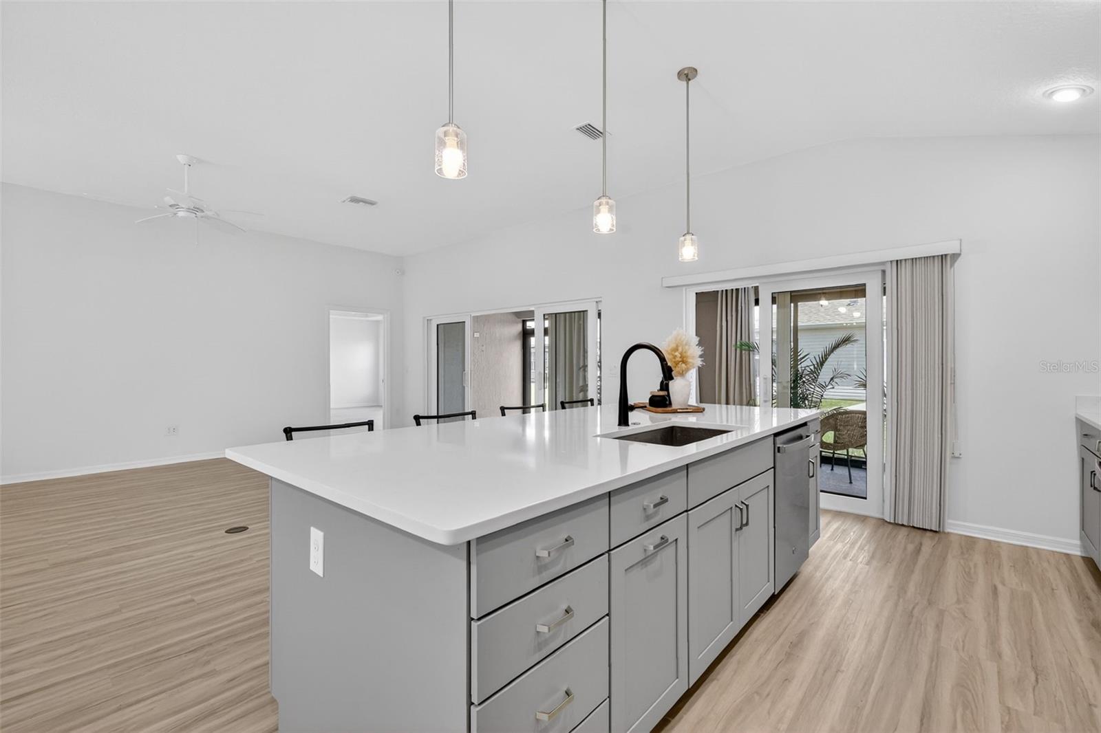 Image 9 of 52 For 1954 Mcmurtrie Loop