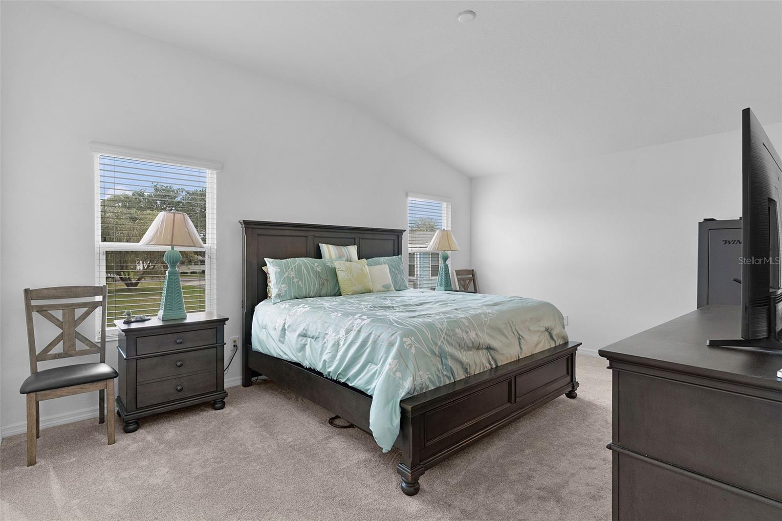 Image 18 of 44 For 733 Jason Drive