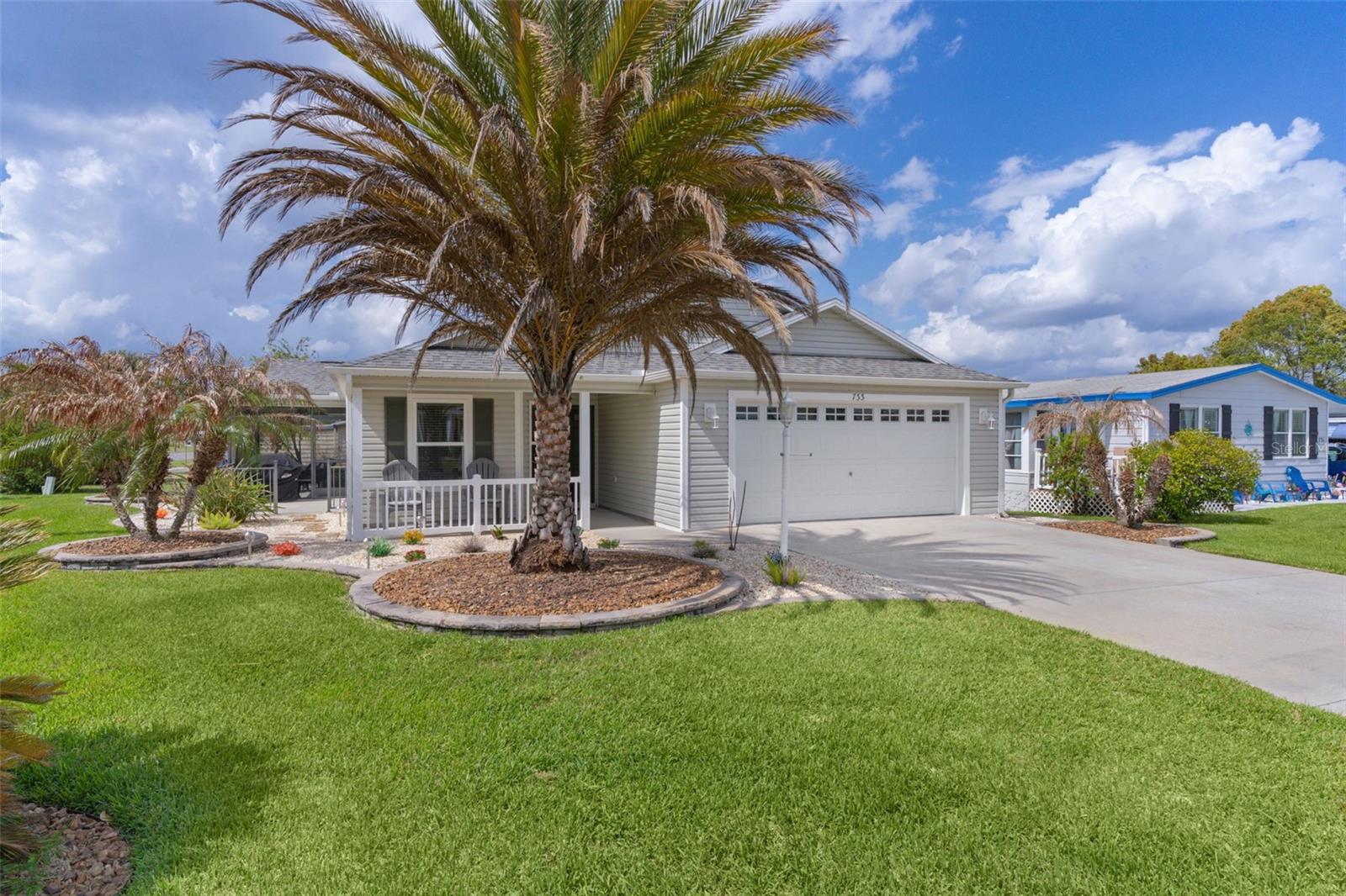 Image 2 of 44 For 733 Jason Drive