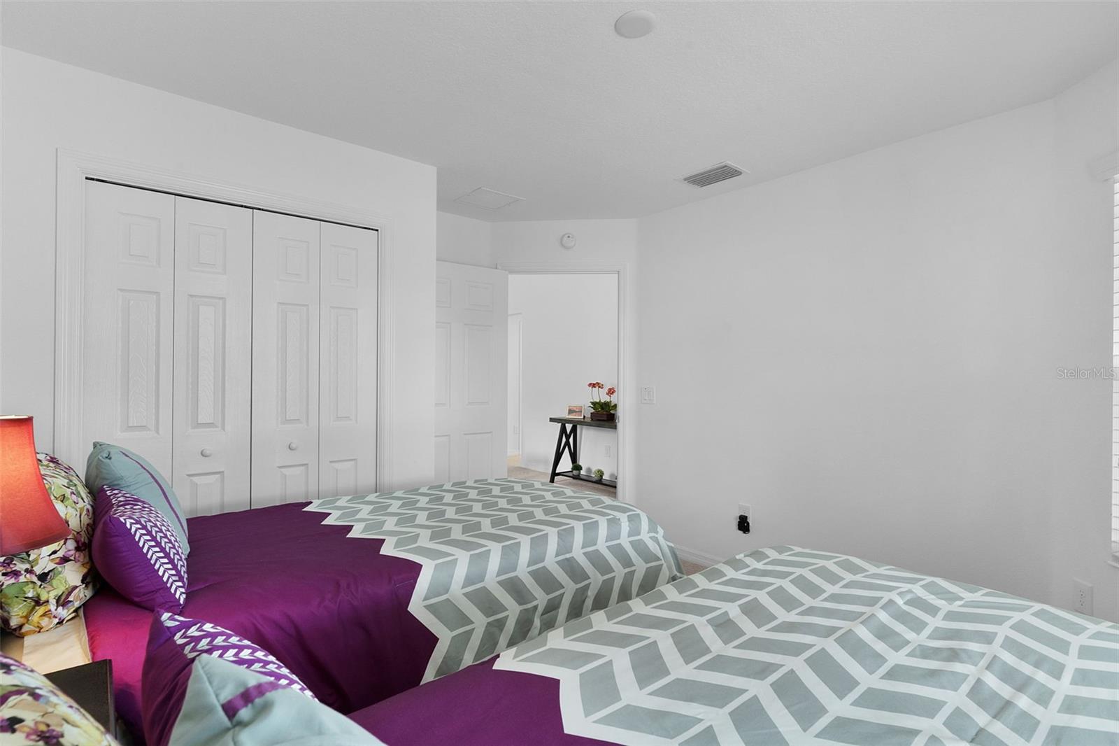 Image 28 of 44 For 733 Jason Drive