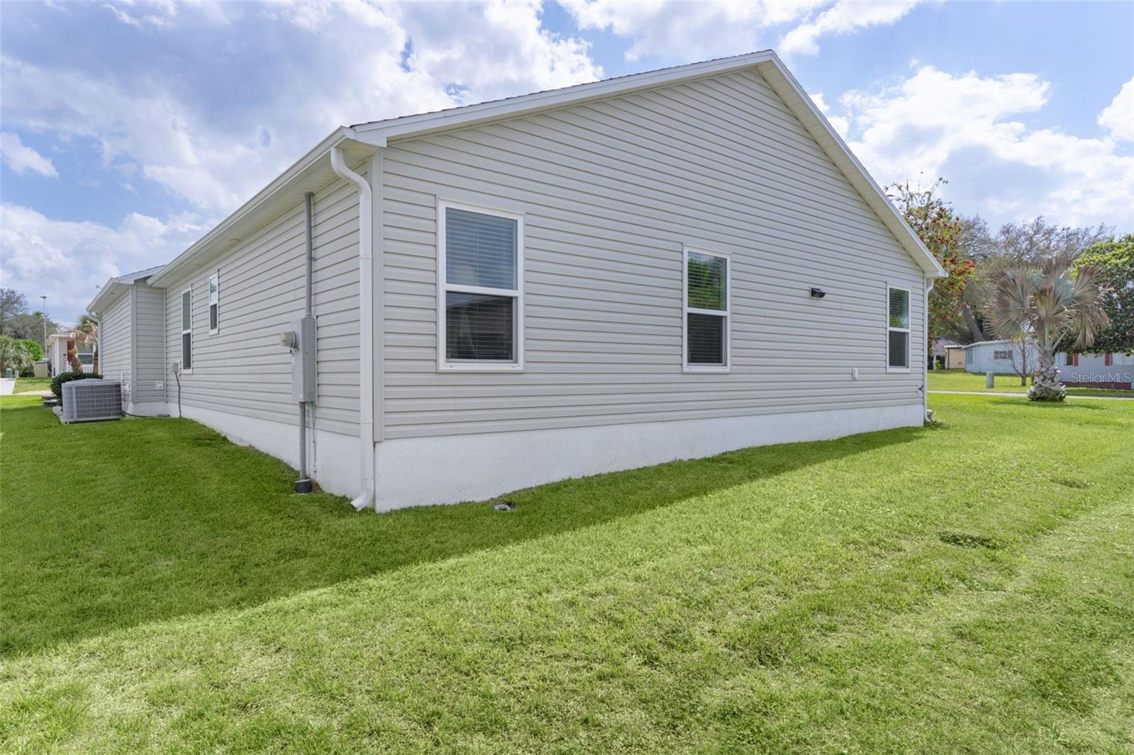 Image 34 of 44 For 733 Jason Drive