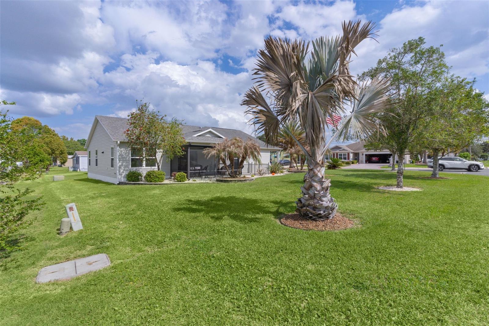 Image 35 of 44 For 733 Jason Drive