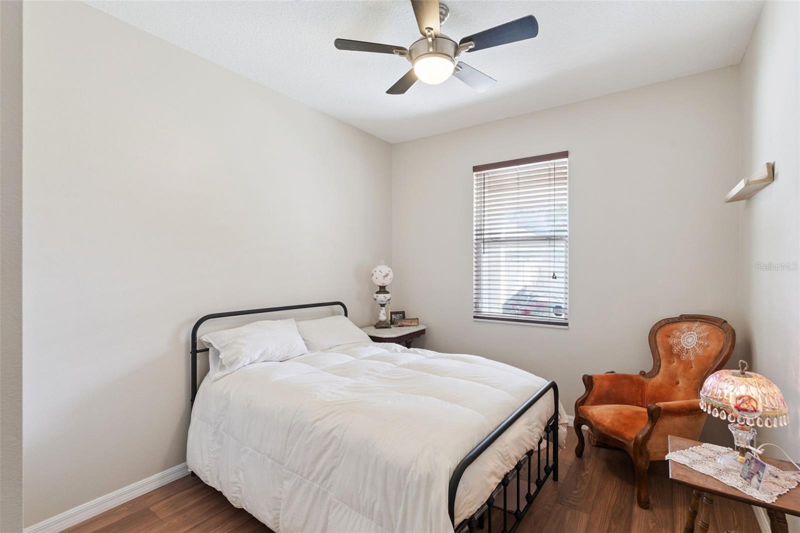 Image 13 of 45 For 1128 White Water Bay Drive