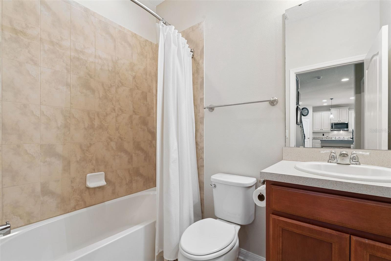 Image 14 of 45 For 1128 White Water Bay Drive