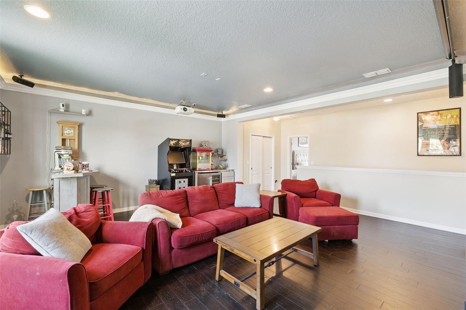 Image 16 of 45 For 1128 White Water Bay Drive