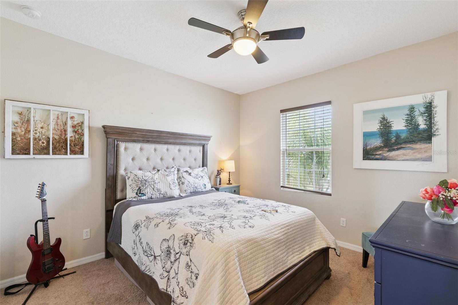 Image 23 of 45 For 1128 White Water Bay Drive